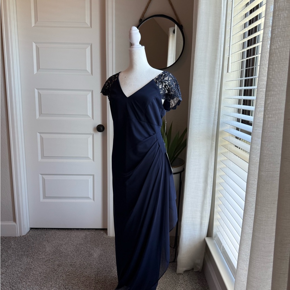 Elegant Navy Evening Dress with Lace Sleeves - NEVER WORN